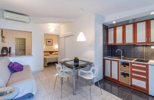 Banjole Apartment | Pet friendly apartment in Pula with WiFi