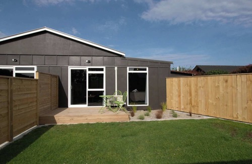 Brixton Apartment | Pet Friendly Apartment in Brixton