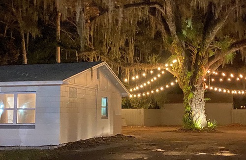 Historic District Apartment | Pet-friendly apartment walking distance to downtown