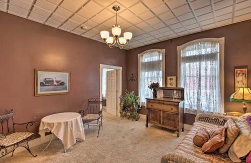 Yankton Apartment | Pet-Friendly Apt: 2 Blocks to Riverside Park!