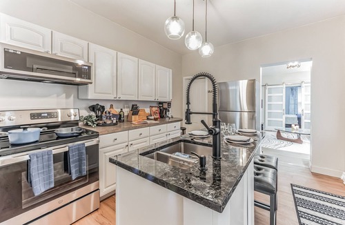 Allentown Apartment | Pet-Friendly Apt Fenced yard Private Parking