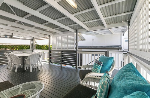 Moffat Beach House | Pet Friendly at Moffat Beach