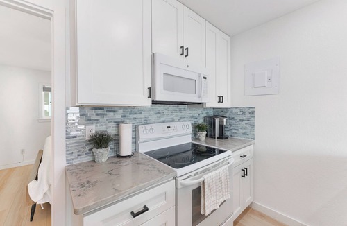 Corpus Christi Condo | Pet-Friendly Beachfront Condo | Heated Pool & Gulf Views