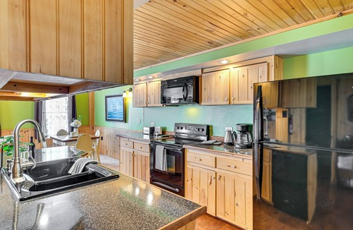 Boonville Apartment | Pet-Friendly Boonville Apt w/Deck on Main Street!