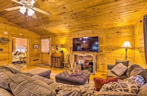 Cabot House | Pet-Friendly Cabot Cabin w/Fenced Yard!