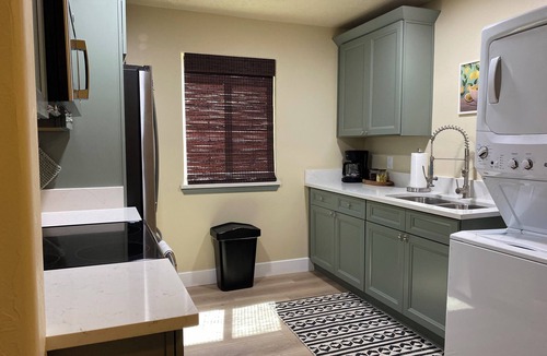Roswell Cottage | Pet Friendly~Casita Luna