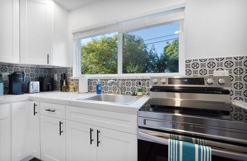 Santa Maria Apartment | Pet Friendly, Centrally Located w/Shared Gym