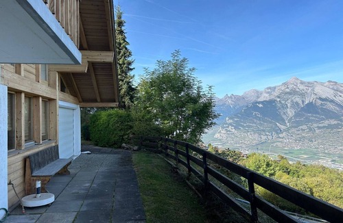 Veysonnaz Ski Chalet | Pet-friendly chalet in Veysonnaz