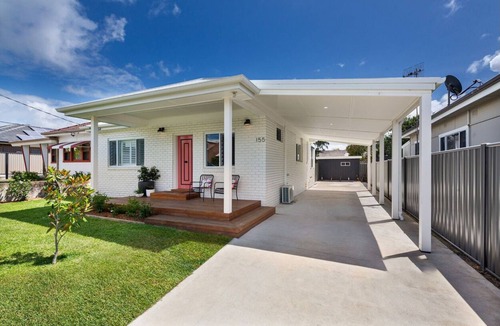 Ettalong Beach House | Pet Friendly, close to beach