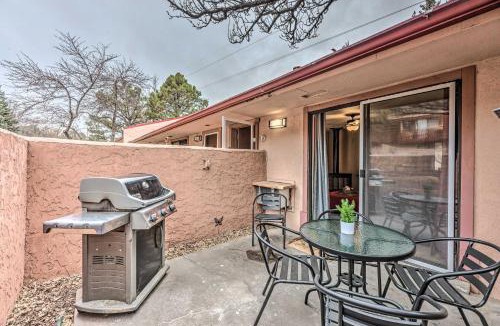 Ruidoso House | Pet-Friendly Condo - 2 Mi to Ruidoso Downs!