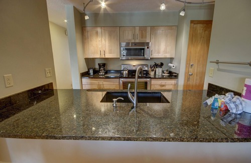 Keystone Condo | Pet Friendly Condo w/Balcony & Views, Pool/Hot Tub