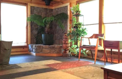 Steelville House | Pet-Friendly Cottage Overlooking a Koi Pond near Mark Twain National Forest, Missouri