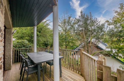 Carnon Downs Cottage | Pet friendly Croft Cottage