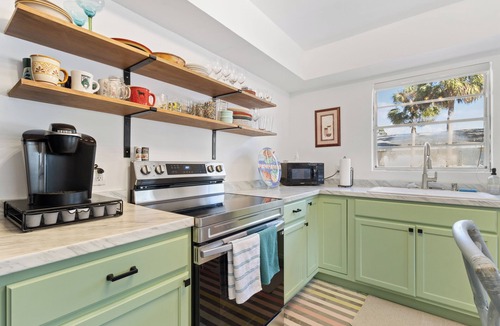 Crystal River House | Pet-Friendly Crystal River Retreat - Near Manatees & Golf