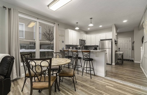 Manistee Condo | Pet Friendly Customized Harbor Village Condo