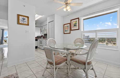 Seawinds Condo Condo | Pet friendly, direct oceanfront corner 2/2 with spacious balcony and heated beachfront pool