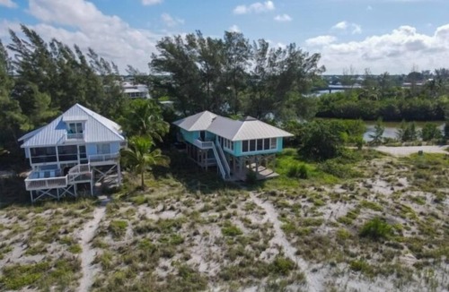 Palm Island House | *Pet Friendly - Direct GULF Front - Palm Island *