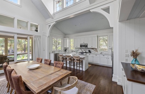 Palmetto Bluff House | Pet-Friendly + Dual Main level Primary Suites