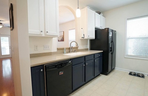 Southwest Raleigh House | Pet-friendly End-unit Townhome with Community Pool