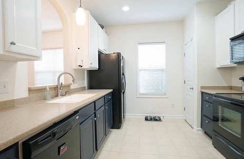 Southwest Raleigh House | Pet-friendly End-unit Townhome with Community Pool
