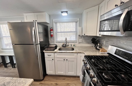 Thornhurst Ski Chalet | Pet Friendly, EV charging