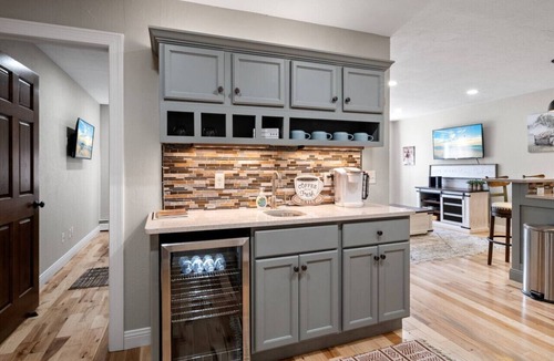 Whitewater Apartment | Pet-Friendly Farmhouse 2 Bedroom Near UWW Campus, Starin Park, & Kettle Moraine!