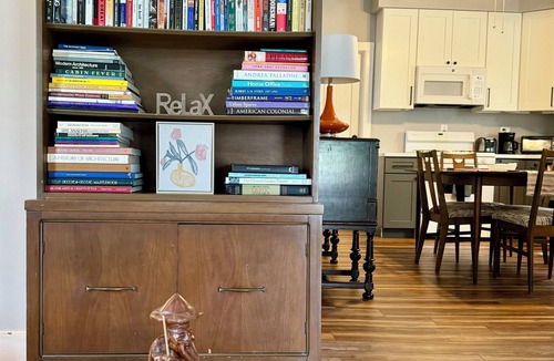 East Rochester Apartment | Pet friendly first floor one bedroom apartment!