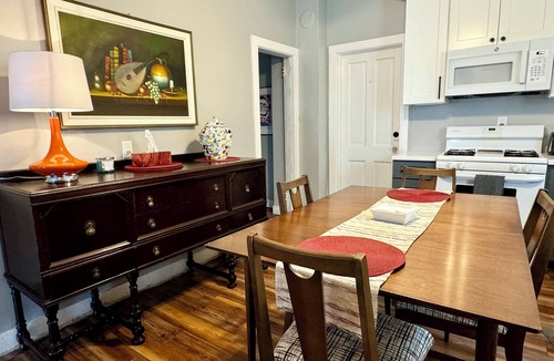 East Rochester Apartment | Pet friendly first floor one bedroom apartment!