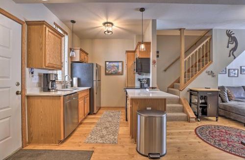 Fraser Apartment | Pet-Friendly Fraser Condo with Community Hot Tub