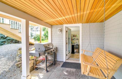 Minot Apartment | Pet-Friendly Garden Studio ~ 25 Mi to Boston!