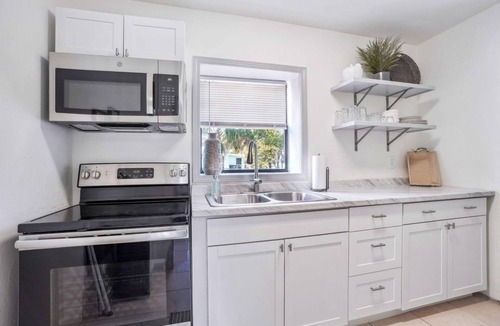 Winter Park House | Pet-Friendly Gem in Winter Park Village Area