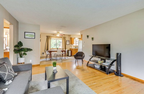 Forest Grove House | Pet-Friendly Gem w/Ping-Pong Table in Oregon!