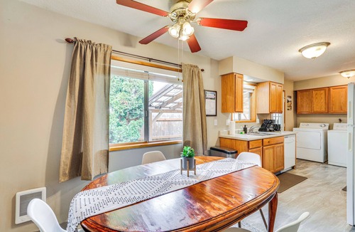 Forest Grove House | Pet-Friendly Gem w/Ping-Pong Table in Oregon!