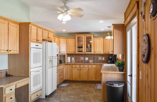 Cascade Cabin | Pet Friendly Getaway Overlooking Lake Cascade