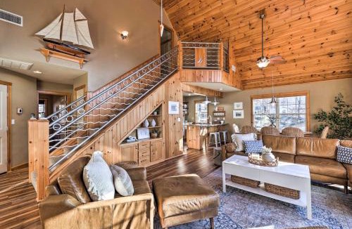 Eucha House | Pet-Friendly Grand Lake House w/Dock & Kayaks!