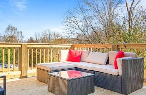 Lupton City House | Pet Friendly & Great Outdoor Space Close to Downtown