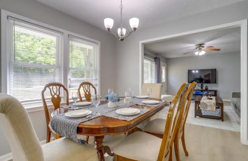 Sugar Hill House | Pet-Friendly Gwinnett County Home Near Lake Lanier