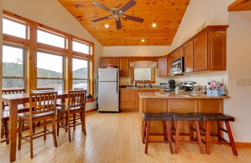 Hancock House | Pet-Friendly Hancock Home on the Delaware River!