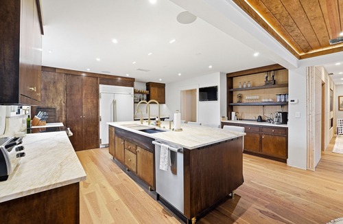 Athens House | Pet Friendly Herty House (Full Home)
