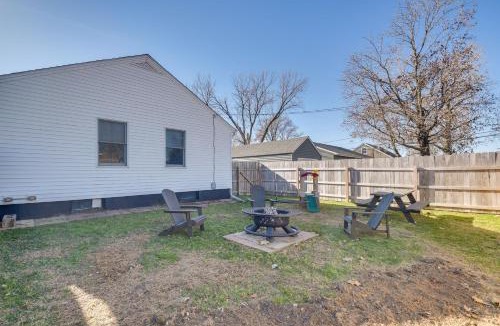 Hiawatha House | Pet-Friendly Hiawatha Retreat w/Private Yard!