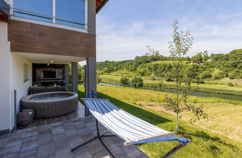 Barilovic House | Pet friendly home in Kosijersko Selo with WiFi