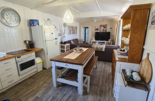 Hayborough House | Pet Friendly Holiday in Chiton