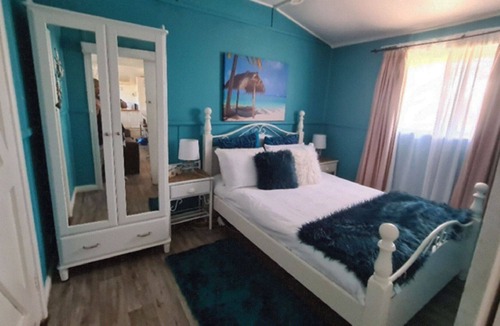 Hayborough House | Pet Friendly Holiday in Chiton