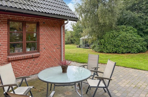 Sønder Felding House | Pet friendly home in Sønder Felding with WiFi