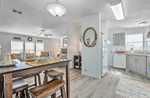 Clewiston Cottage | Pet-friendly Home: 10 Mi to Lake Okeechobee!