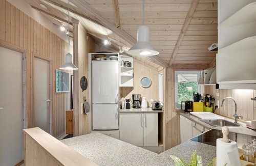 Dronningmolle House | Pet friendly home in Dronningmølle