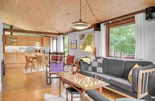 Holloselund House | Pet friendly home in Tisvildeleje