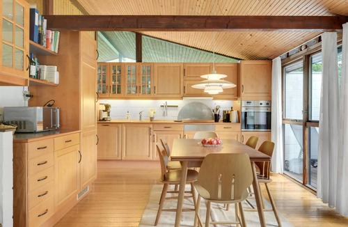 Holloselund House | Pet friendly home in Tisvildeleje