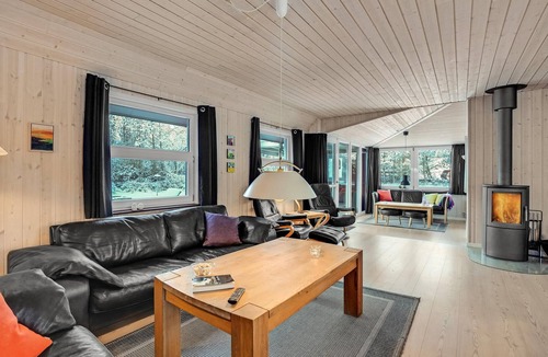 Vejers House | Pet friendly home in Vejers Strand