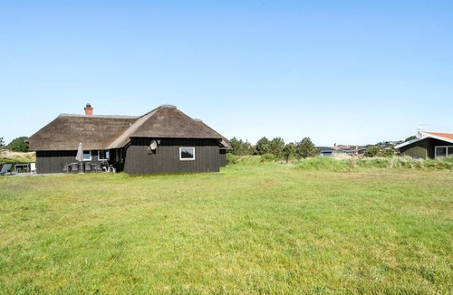 Vejers Strand House | Pet friendly home in Vejers Strand